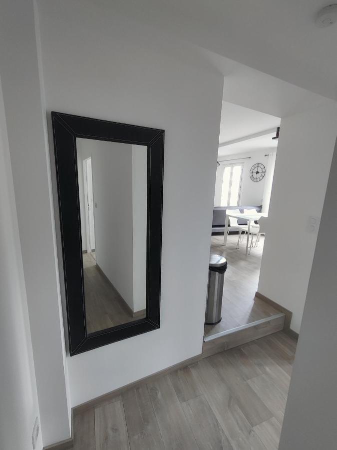 Appartement T3 Plume Hyper Centre D'Ernée מראה חיצוני תמונה